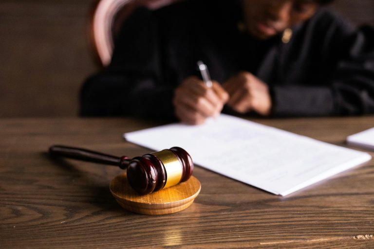As Leis Que Regem o Trabalho de Detetives Particulares no Brasil